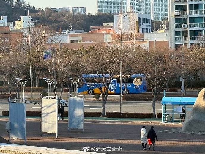  泰山隊退賽！博主：蔚山的大巴已經抵達球場，隨后又開了回去
