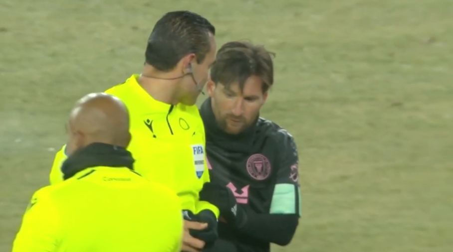  賽后向梅西要簽名！ESPN：墨西哥裁判被停哨半年，再犯無限期停哨